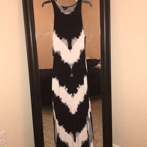 Black/White Maxi Dress